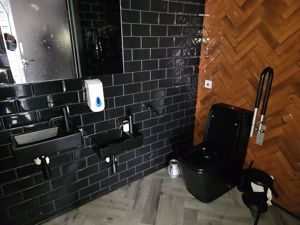 Photo 15- click for photo gallery